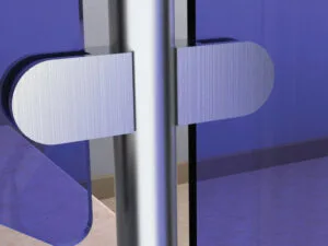 עמודים מנירוסטה מוברשת מדגם MERCURY כולל מנטים