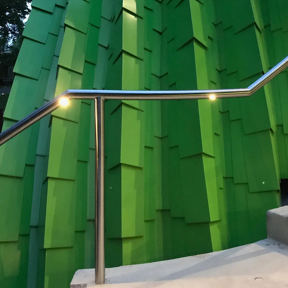 ⁦מאחז יד מנירוסטה משולב לד ספוט⁩ – תמונה ⁦9⁩